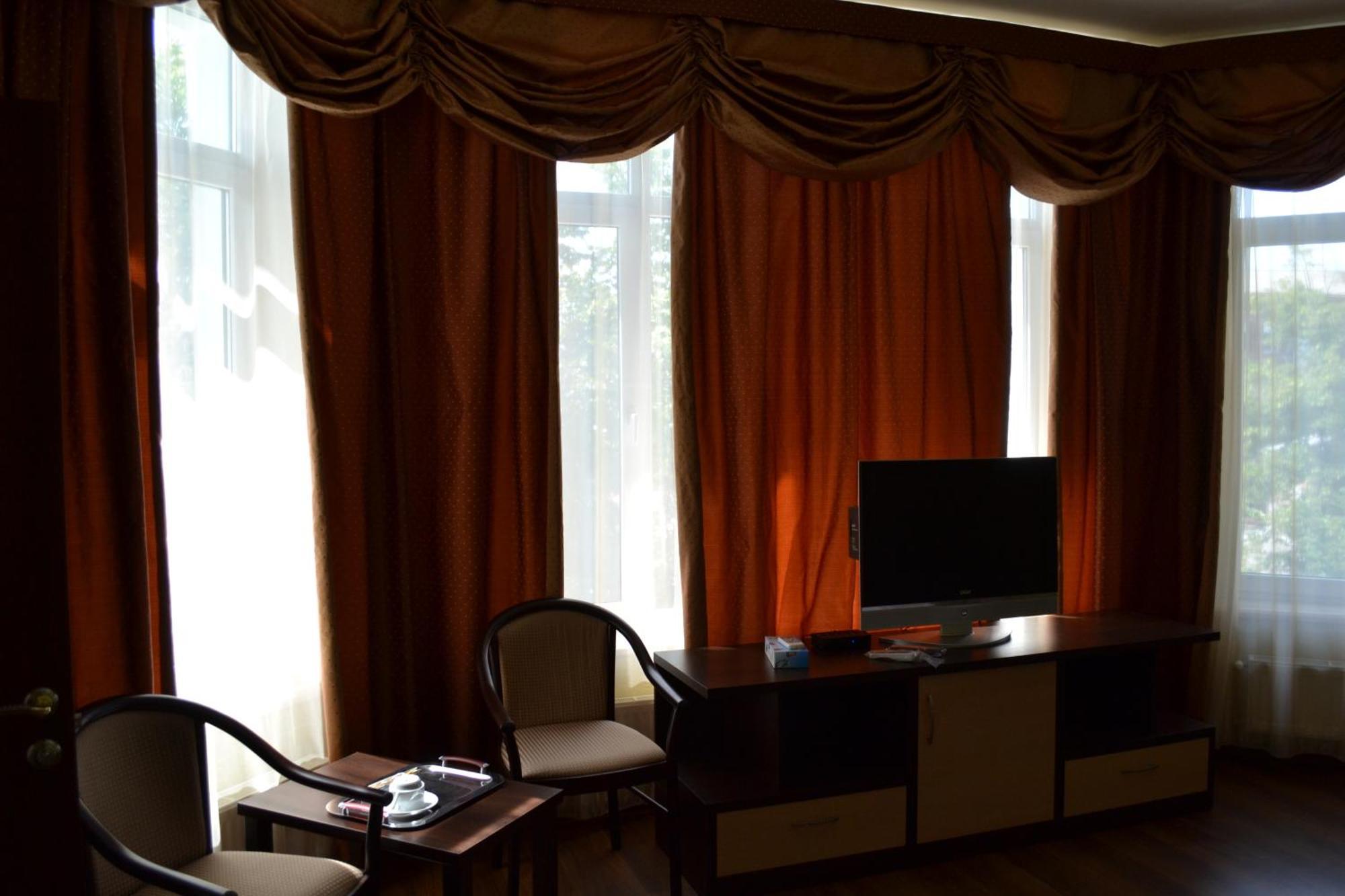 Отель Paloma House Харьков Экстерьер фото